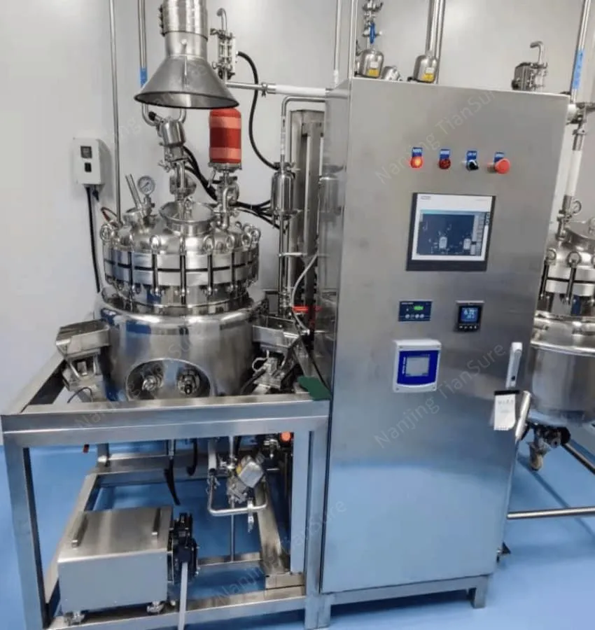 Eye drop manufacturing equipment