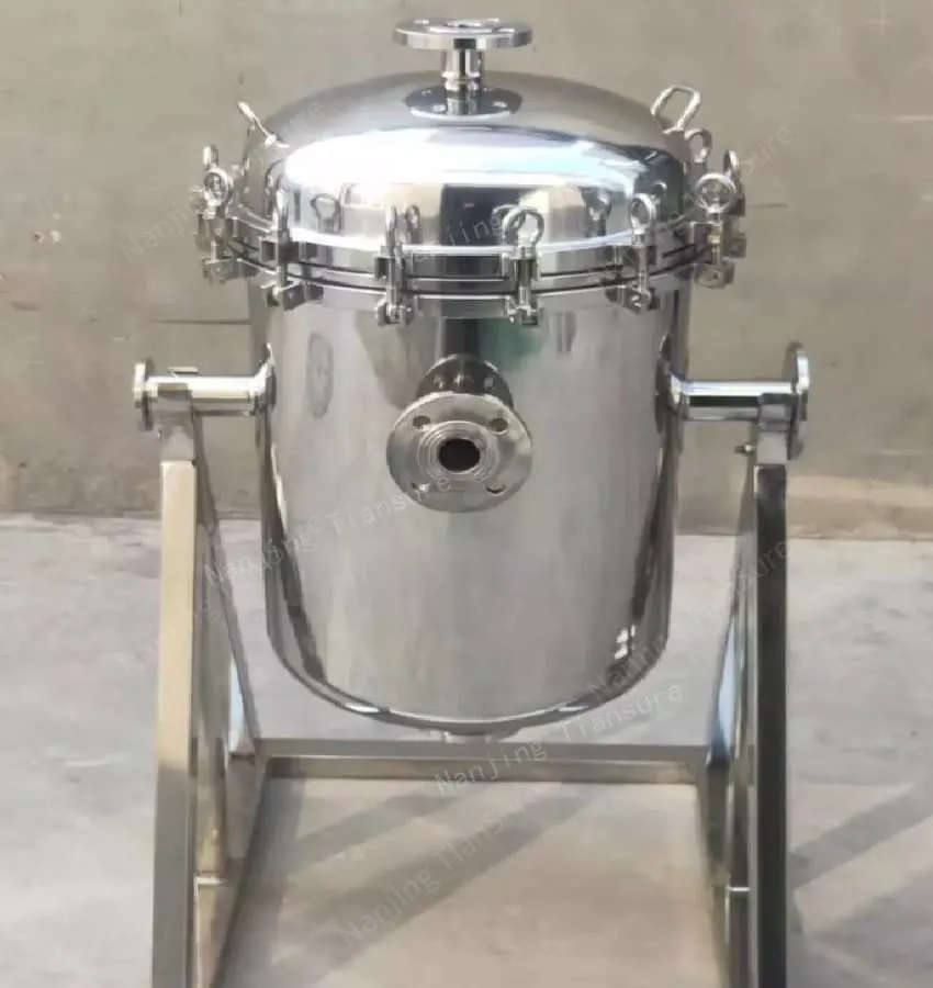 Titanium rod filter
